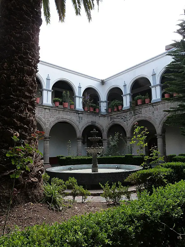 Courtyard in Mexico City
