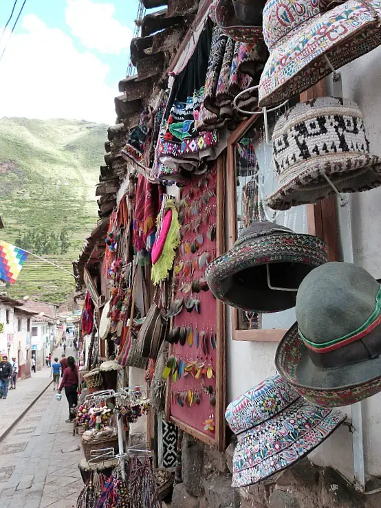 Local market in Pisac in the Sacred Valley of Peru