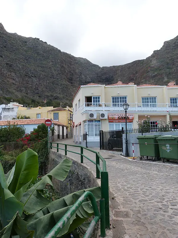 Explore small mountain towns on your La Gomera holiday