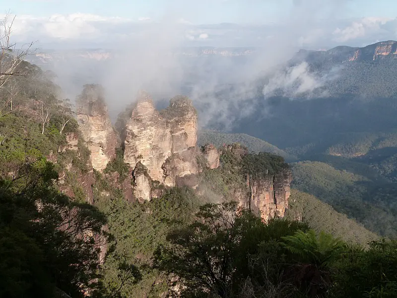 Daytripping distance from Sydney are the Blue Mountains - One of the 30 reasons why I love Sydney