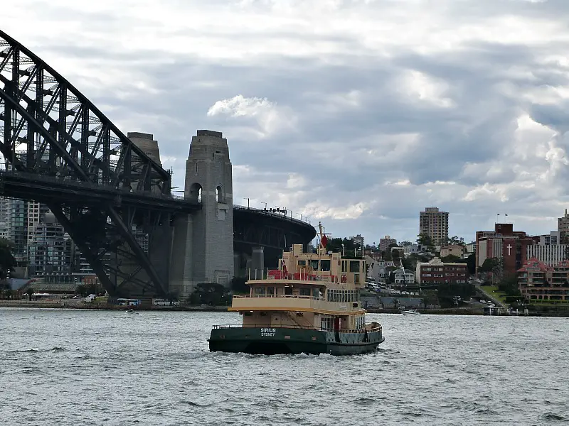 Harbour Ferries - One of the 30 reasons why I love Sydney