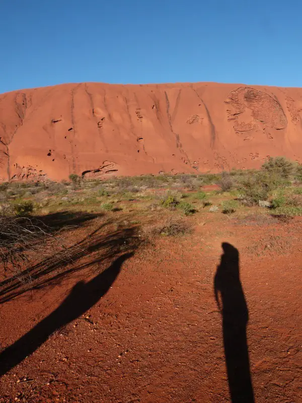 Exploring Uluru on a 3 day Uluru tour