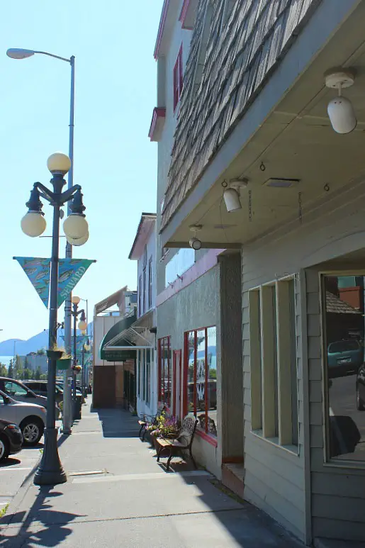 One of the best things to do in Seward AK is to explore the downtown