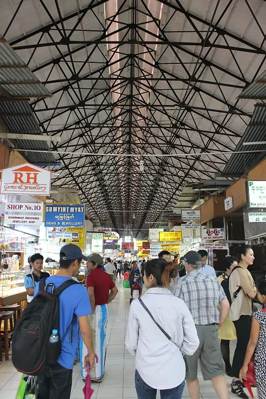 Bogyoke Aung San Market in Yangon