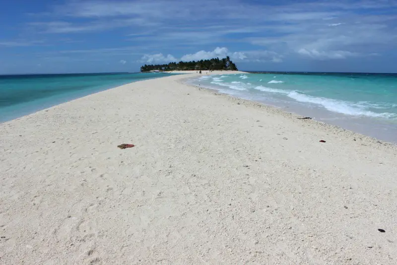 view-of Kalanggaman Island from-the-end-of-the-sand-bar