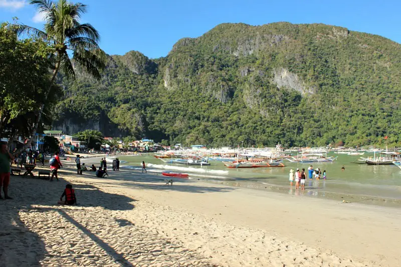 Main beach in El Nido, Palawan