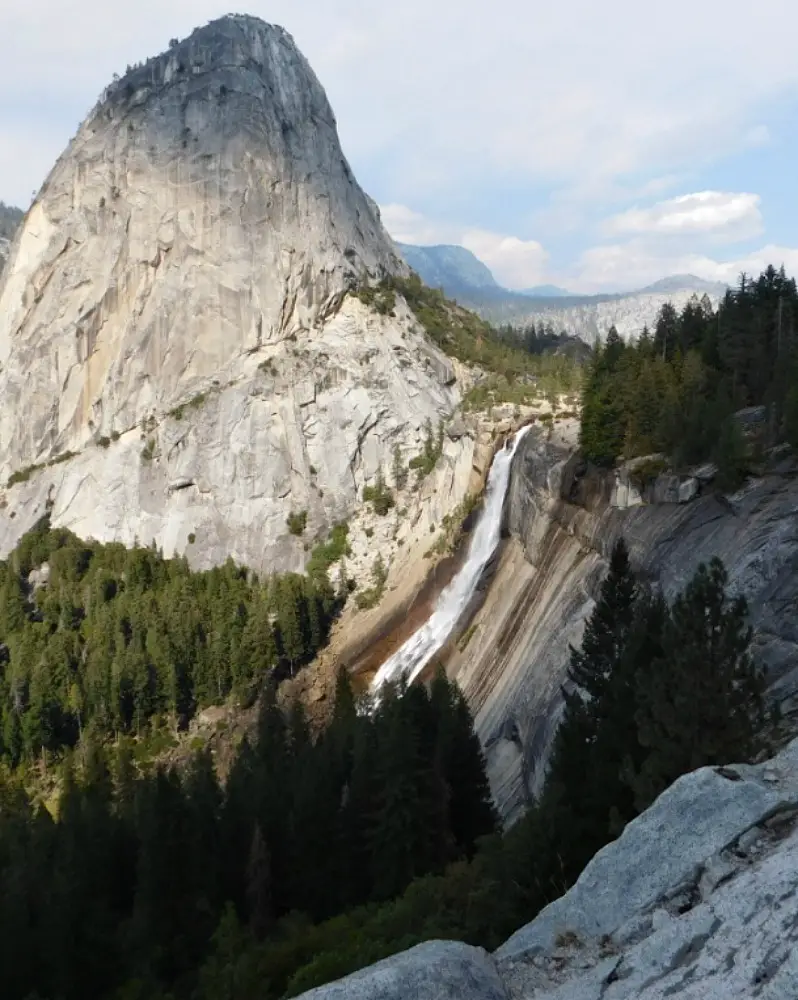 Hiking back from spectacular Nevada fall in Yosemite National Park during month 27 of digital nomad life