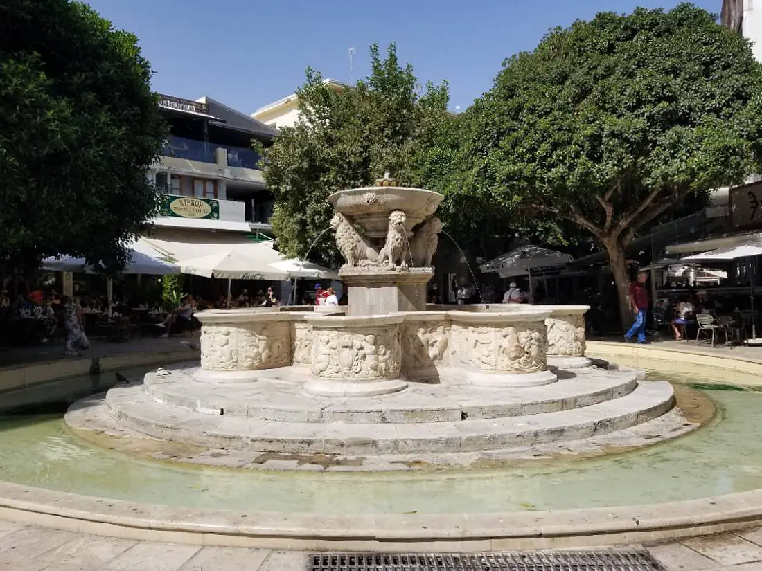 Heraklion Morosini Fountain - add Heraklion to your Crete Road Trip!