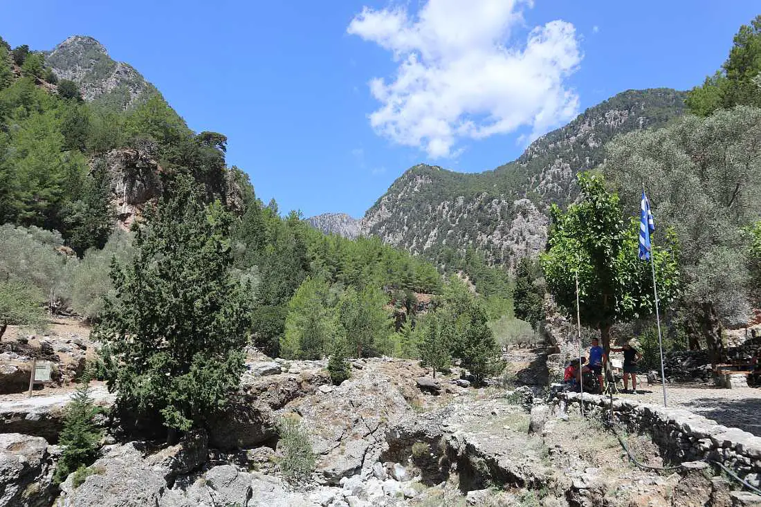 Hike Samaria Gorge from Rethymno – the best place to stay on Crete