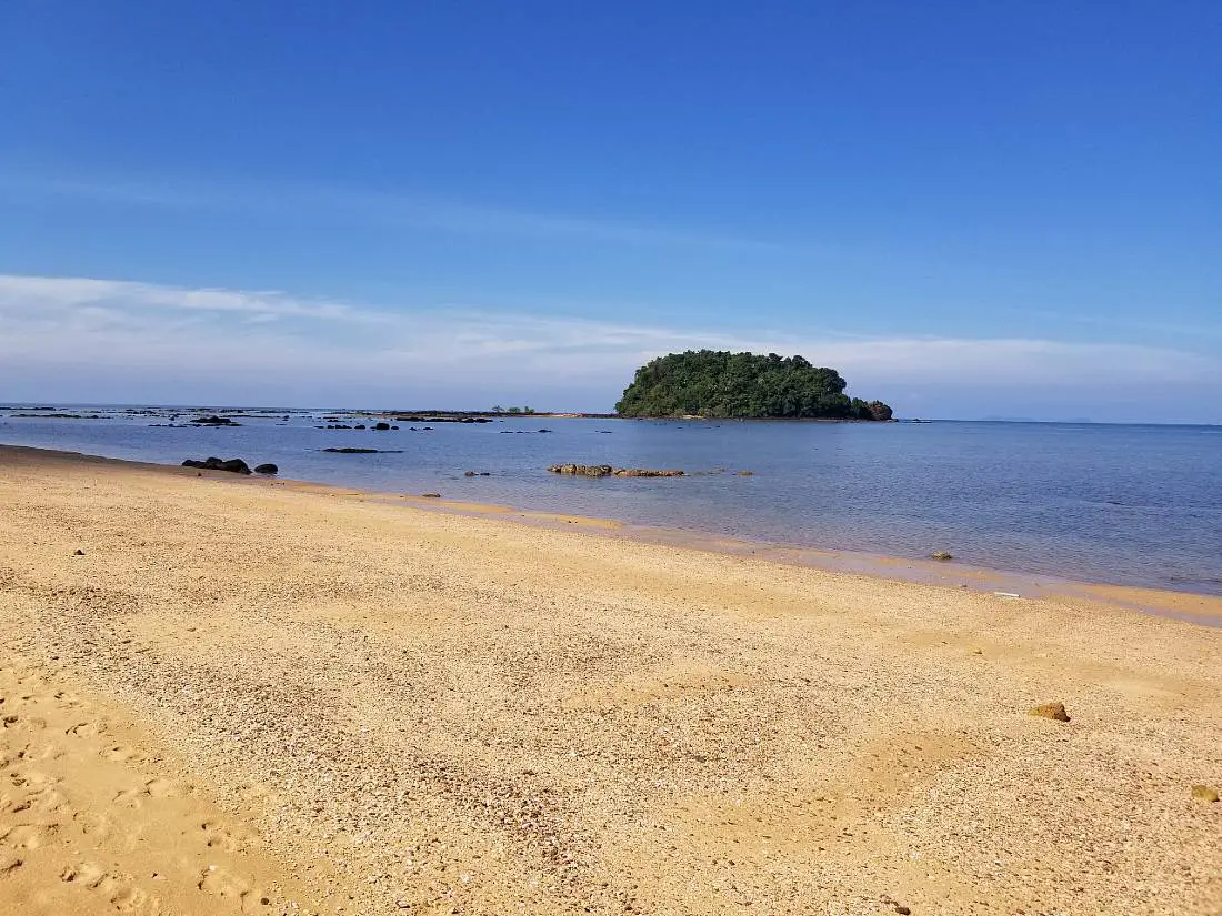 Koh Libong beach and island
