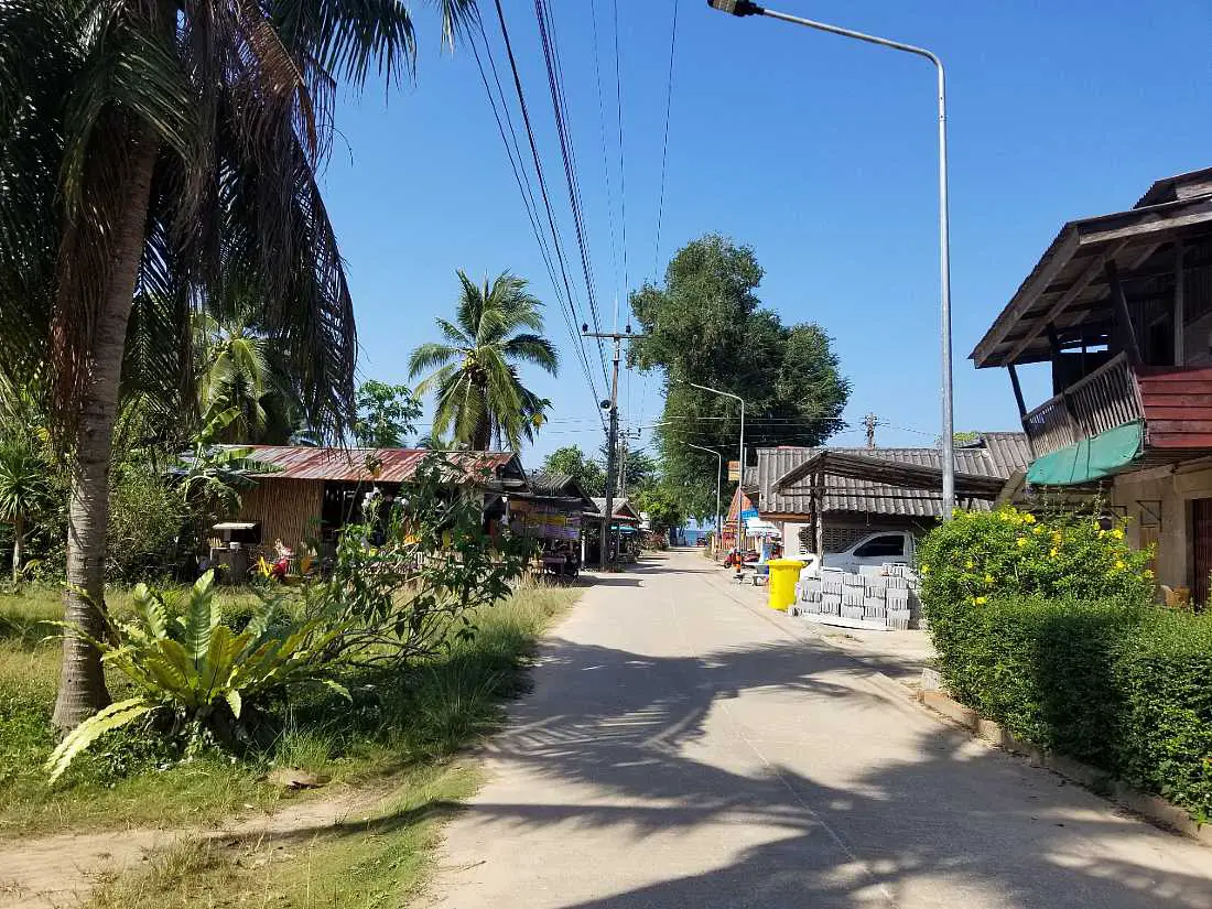 Koh Libong village