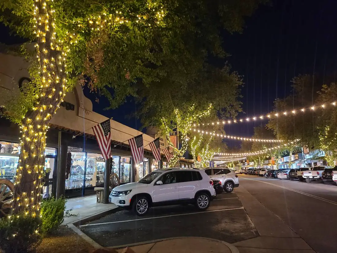 Old Town Scottsdale at night